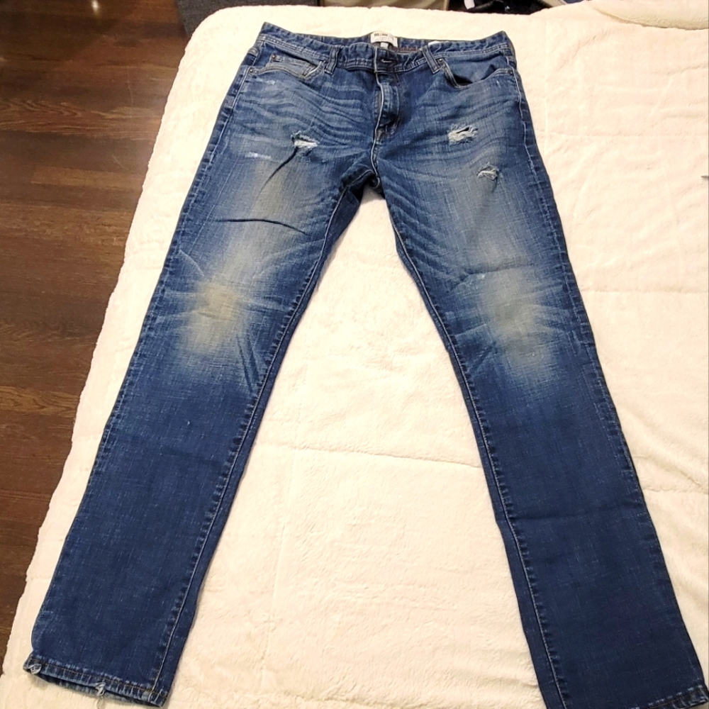 William Rast Hixon Straight distressed jeans